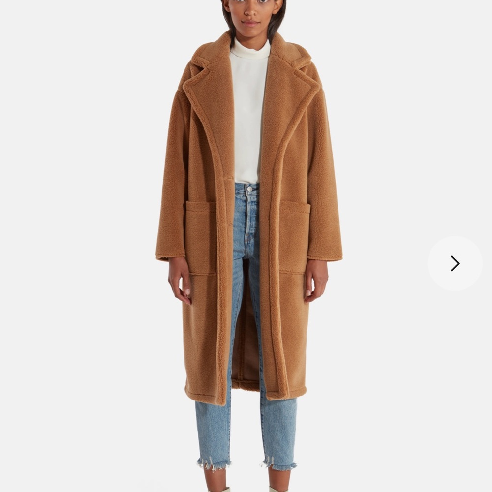 NWT Billie the Label Bronte Teddy coat size M
